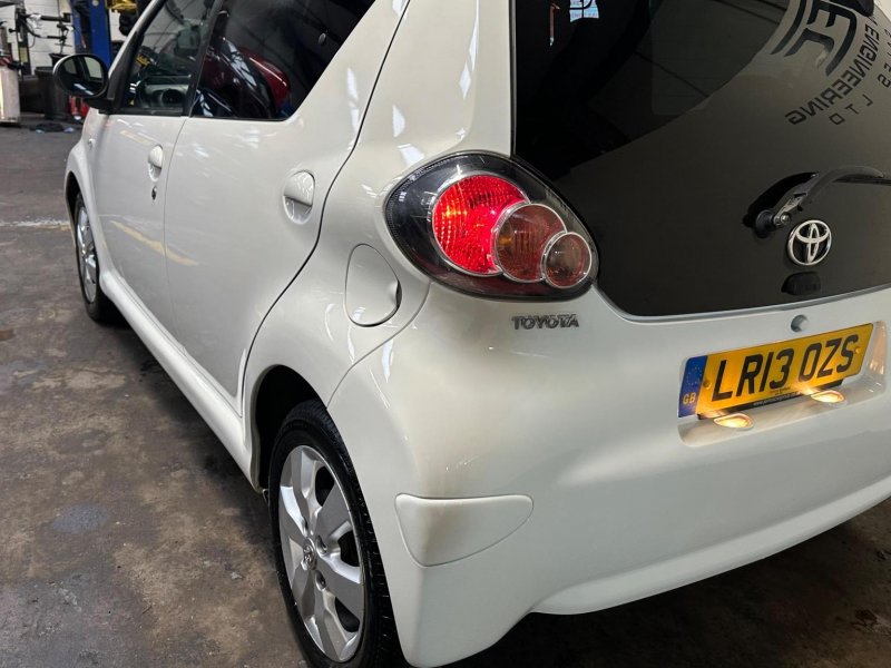 TOYOTA AYGO