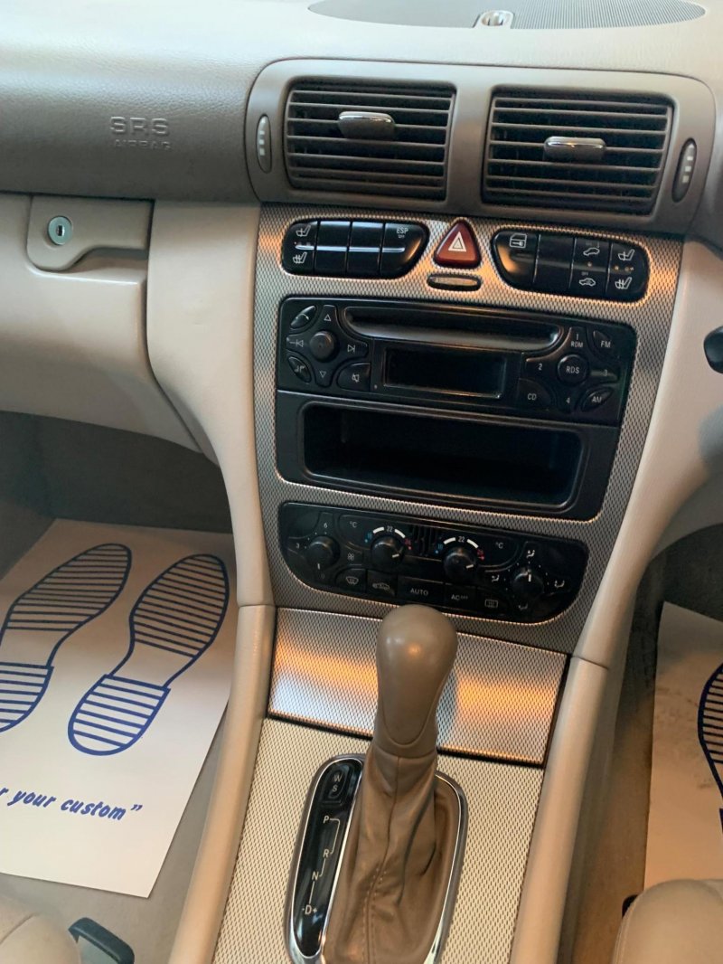 MERCEDES-BENZ C CLASS