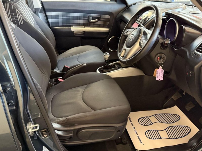 KIA SOUL
