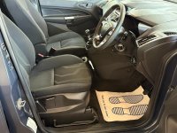FORD GRAND TOURNEO CONNECT