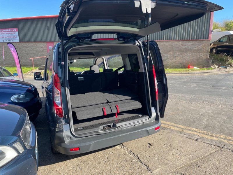 FORD GRAND TOURNEO CONNECT