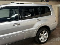MITSUBISHI SHOGUN