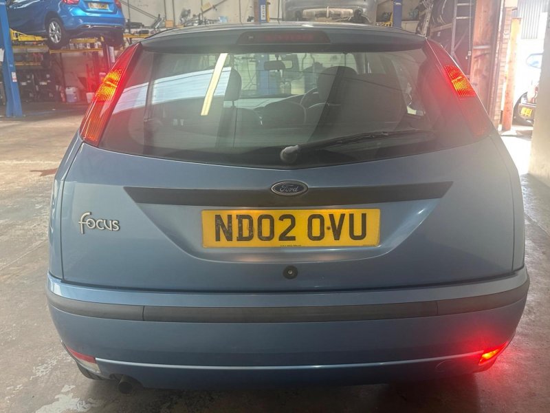 FORD FOCUS