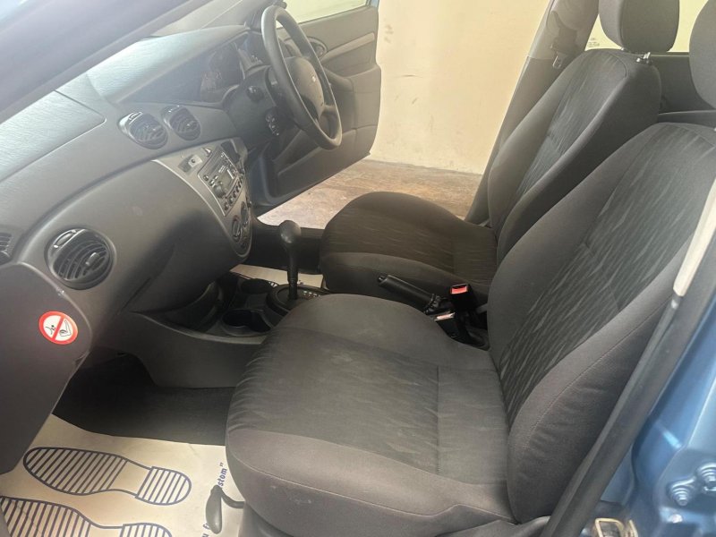 FORD FOCUS