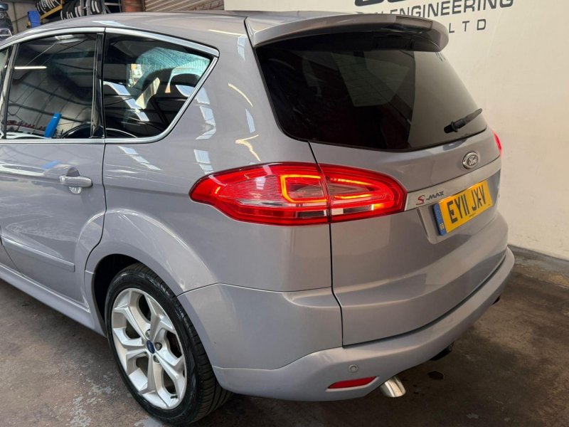 FORD S-MAX