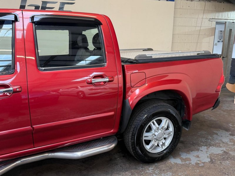 ISUZU RODEO