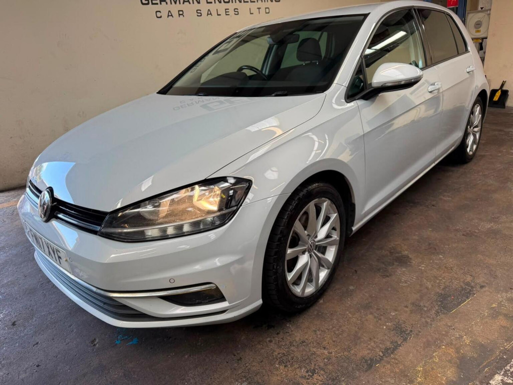 2017 Volkswagen GOLF